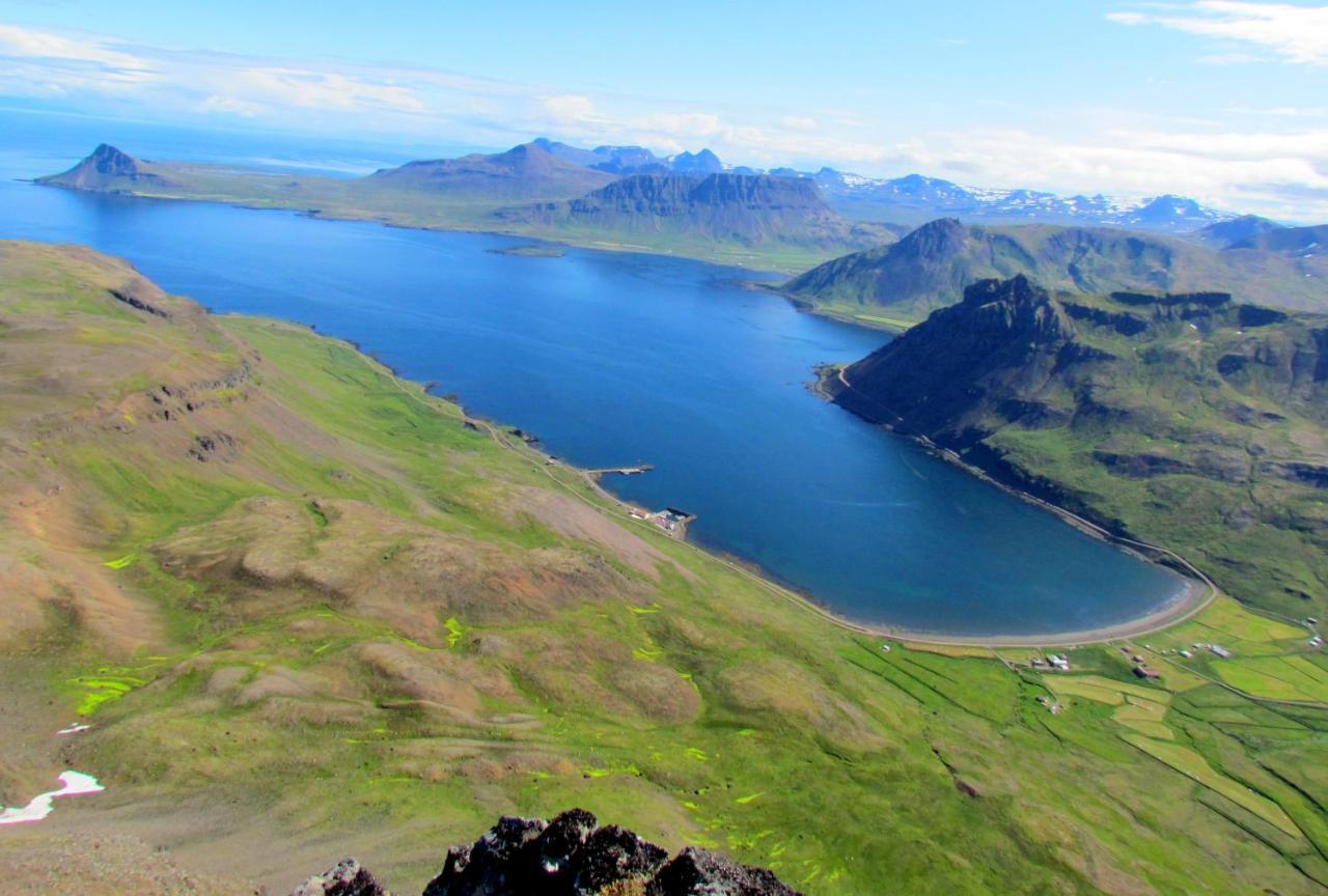 Urdartindur Guesthouse And Cottages Northurfjorthur Buitenkant foto